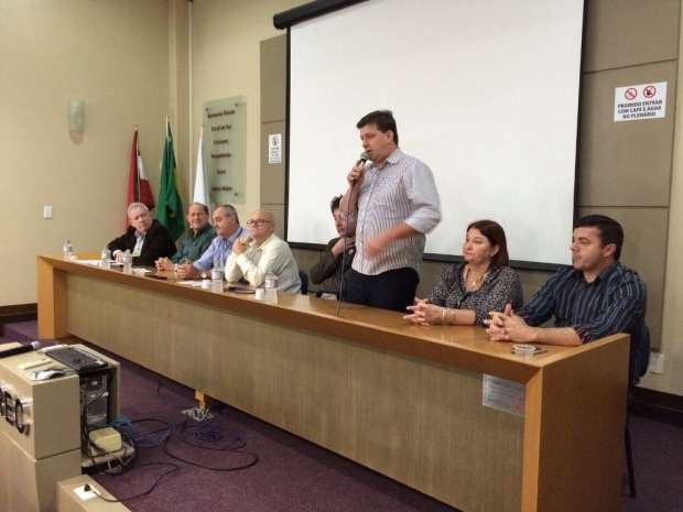 Agricultores fazem reivindicações aos governos 10 Copia de foto 3