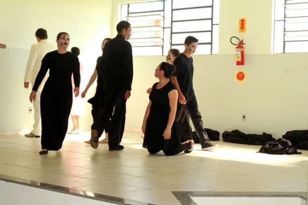 400 pessoas caminham contra as drogas em Forquilhinha na manhã de sábado 12 IMG 8642