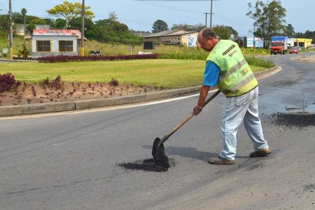 Tapa Buracos Deinfra 1