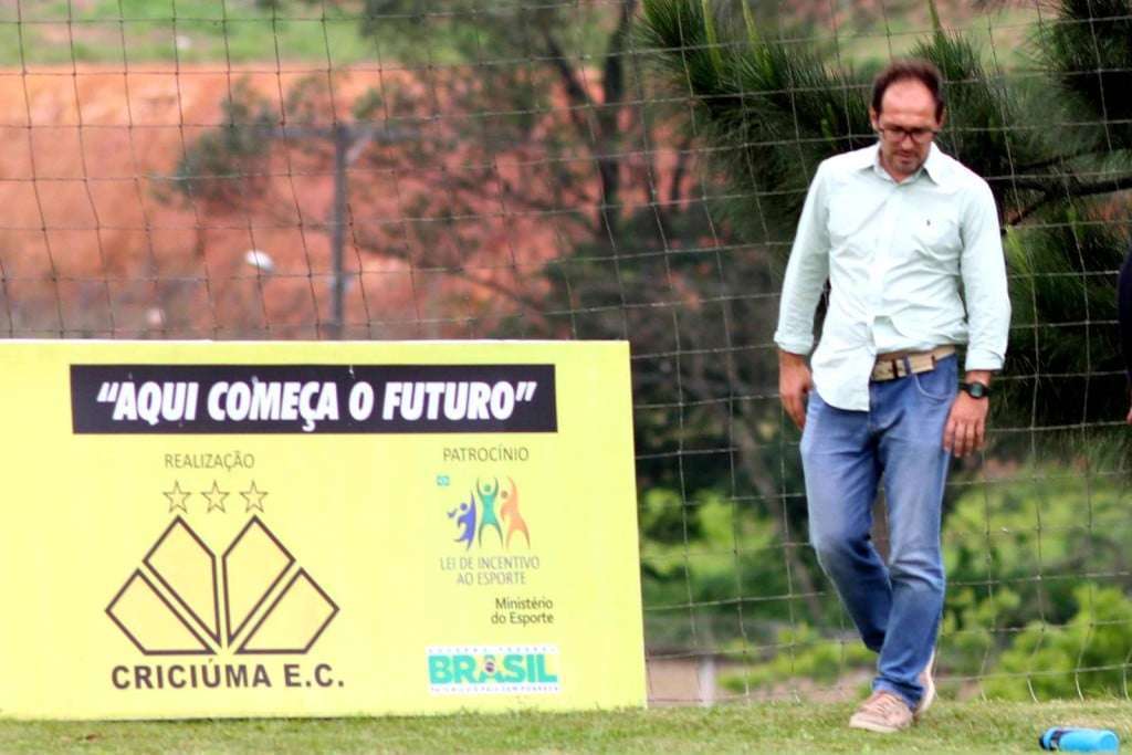 FOTO EMERSON ALMEIDA ASSUME COMO GERENTE DE FUTEBOL