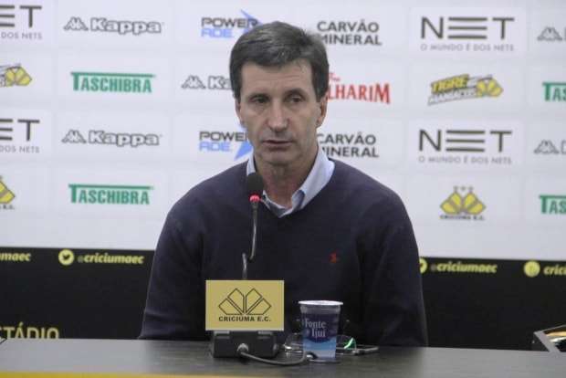 FOTO VANDERLEI DEIXA O TIGRE