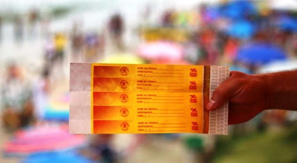 Mais de 5 mil crianças já se perderam nas praias catarinenses desde outubro de 2015 7 pulseira criança