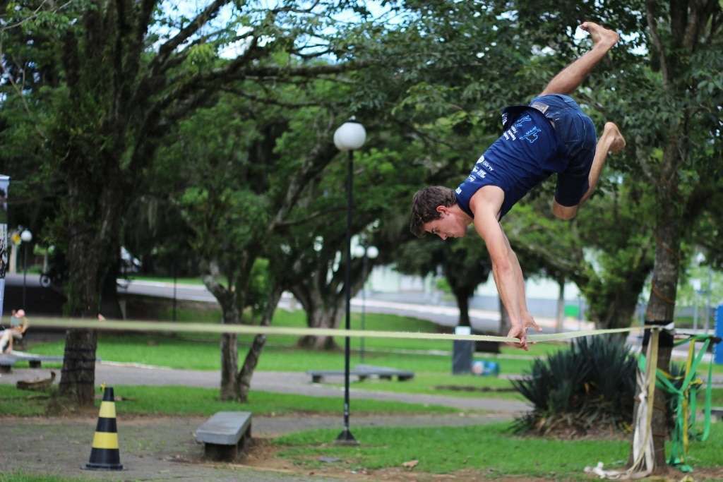 SLACKLINE 27 03 2