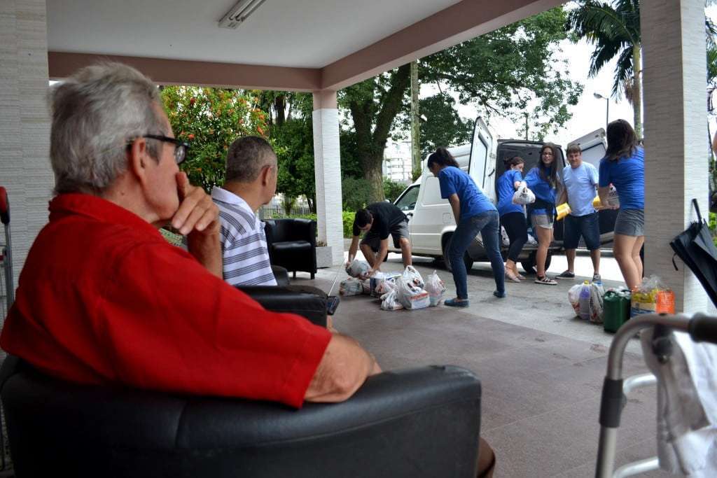 Mayara Mercado Solidario 2016 5