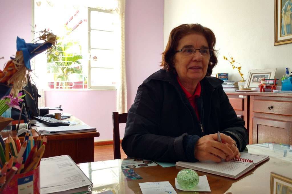 Irmã Ana Maria Dal Toé Diretora do Colégio Sagrada Família 1