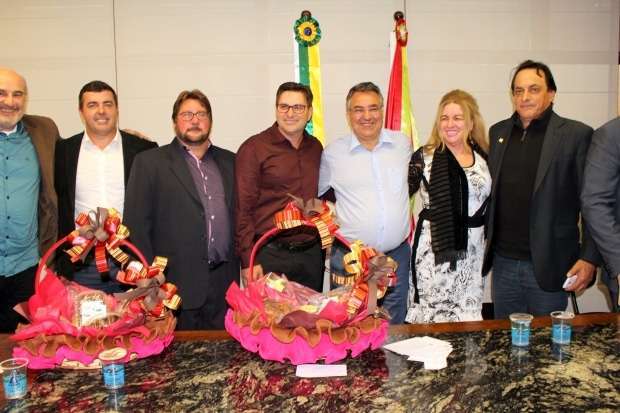 Assinatura da licitação do Esgotamento Sanitário