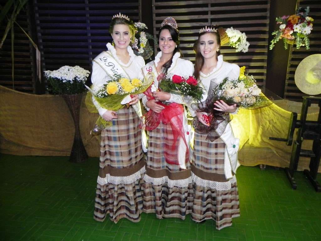 Rainha e Princesas 2014 DSCN7999
