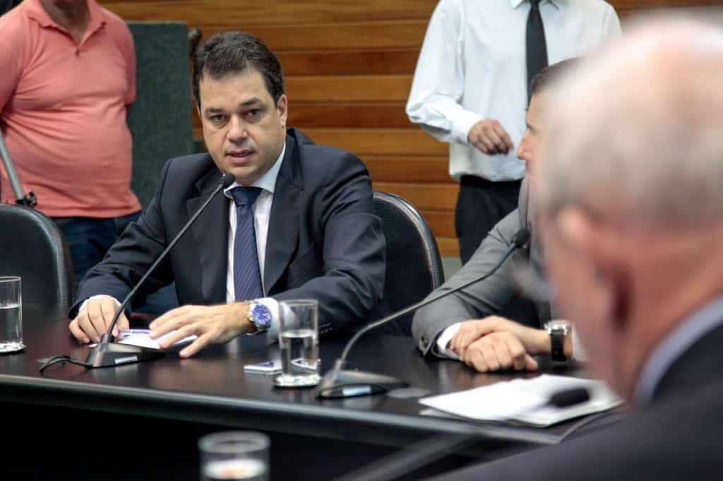 20042016 Financas LGD 16