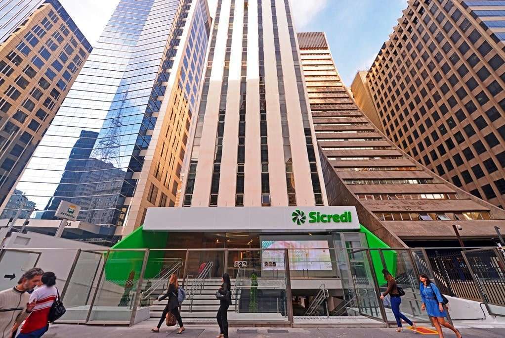 Fachada Avenida Paulista Sicredi