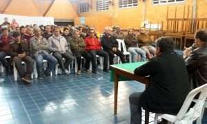 assembleia em criciúma 20160518 180724444444