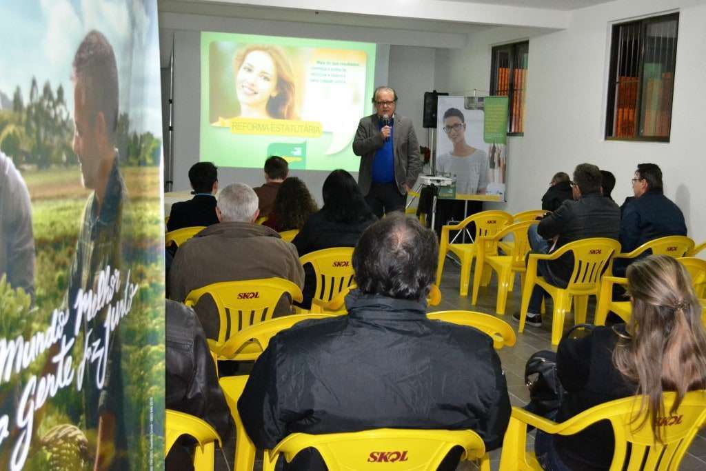 Assembleia Quarta Linha