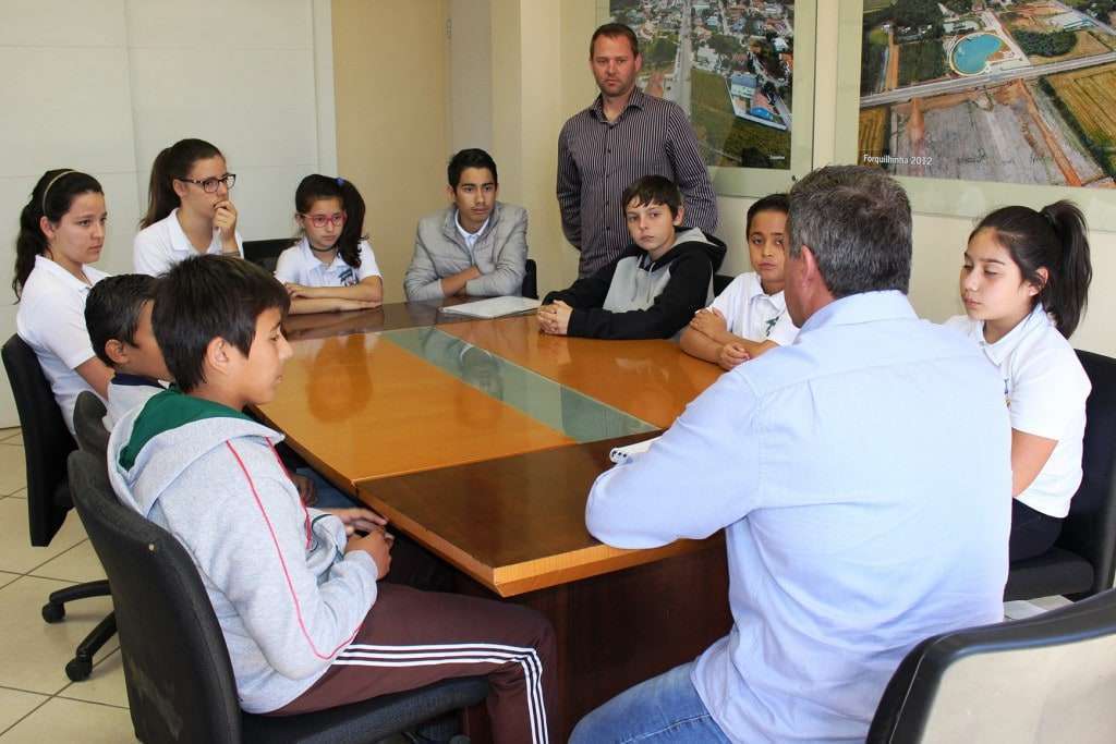 22 09 Vereadores Mirins com o prefeito