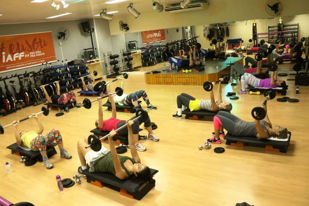 Treinos coletivos unem gerações em prol da saúde 8 Ginástica IAFF divulgação 2