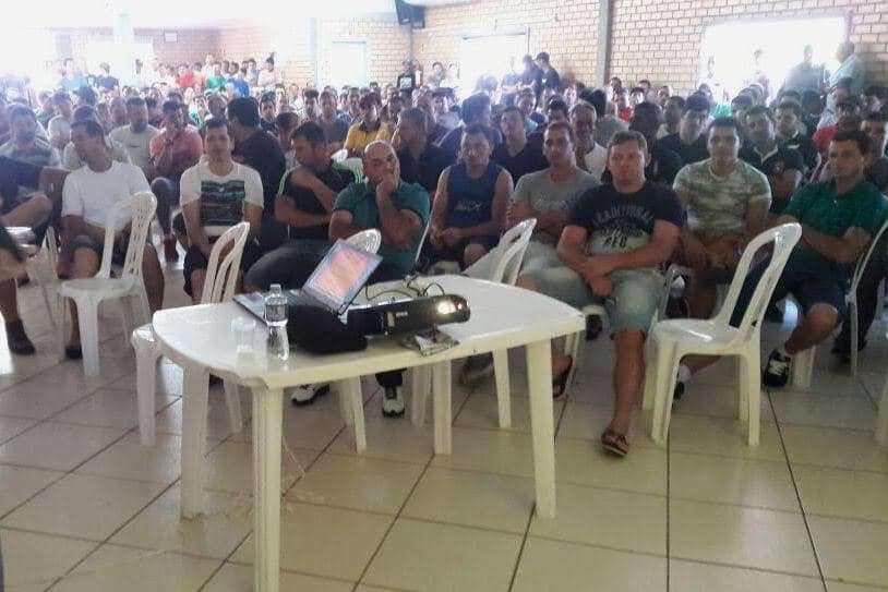 2016 0114 mineiros assembleia