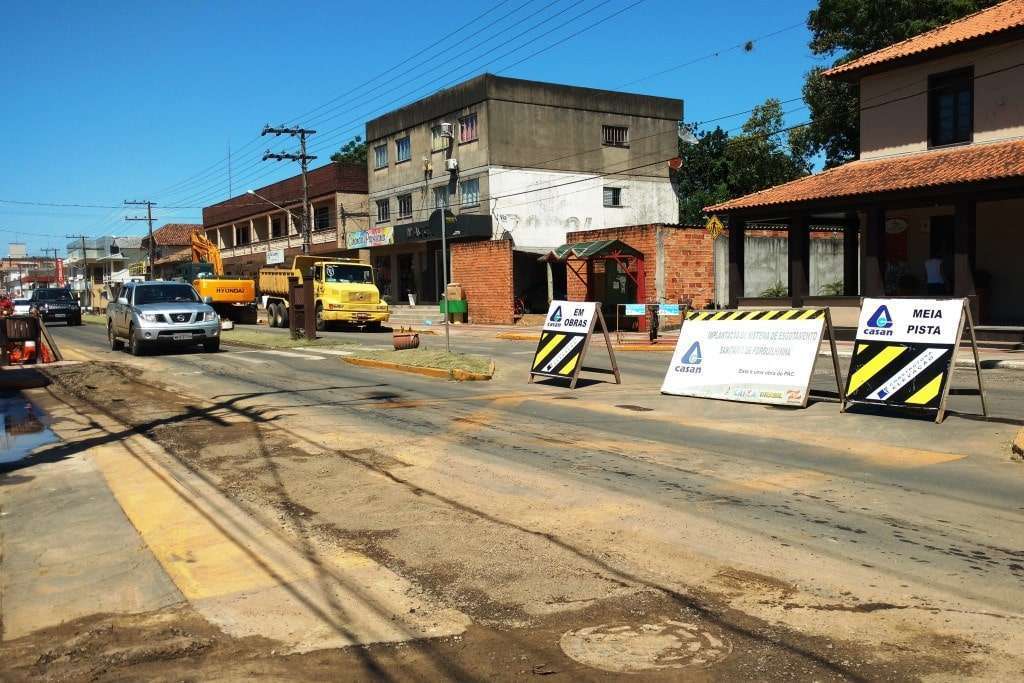 Esgotamento sanitário: repavimentação na Avenida 25 de Julho começa nos próximos dias 7 Esgotamento Sanitário em Forquilhinha 2