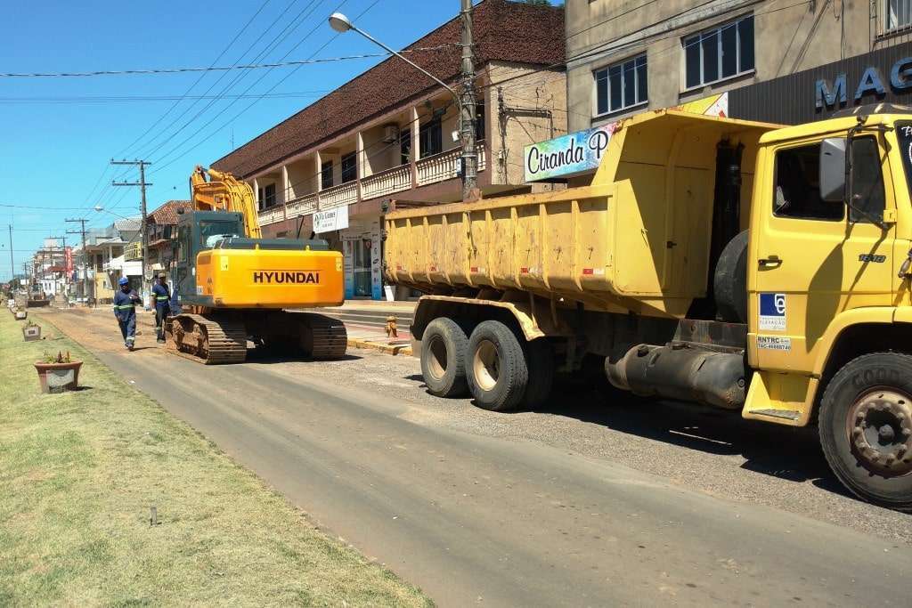 Esgotamento sanitário: repavimentação na Avenida 25 de Julho começa nos próximos dias 8 Esgotamento Sanitário em Forquilhinha 3