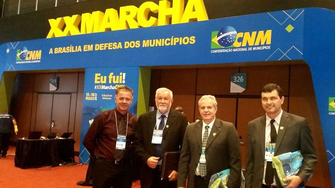 Prefeitos da AMREC participam da XX Marcha a Brasília - Forquilhinha Notícias