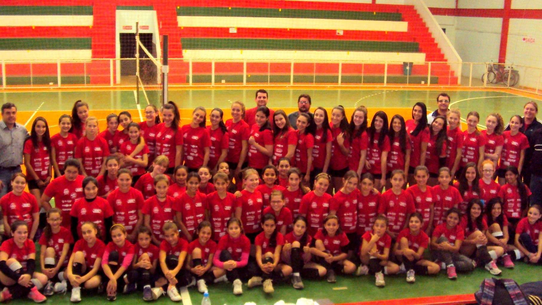 ESCOLINHA VOLEI FORQUILHINHA