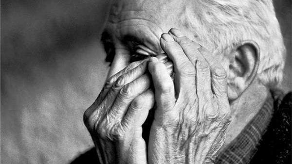Número de denúncias de violência contra idosos é crescente em ...