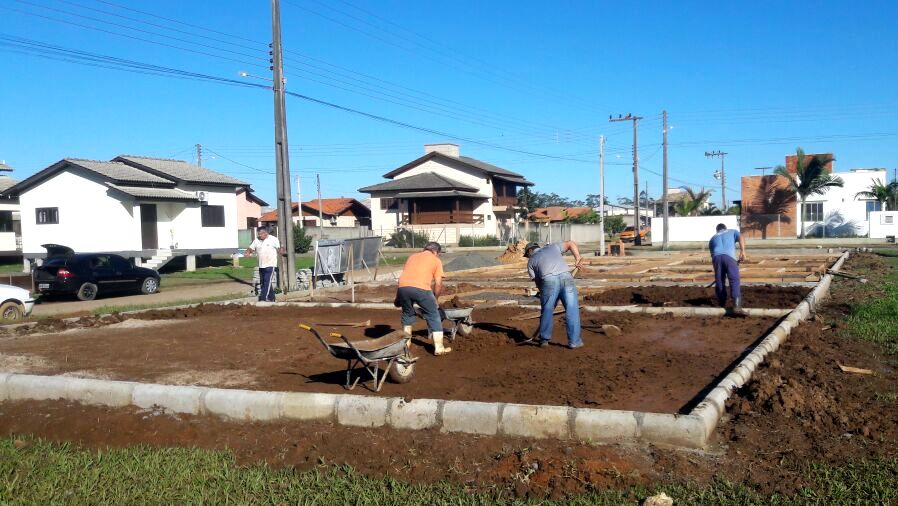 praça loteamento mario tiscoski