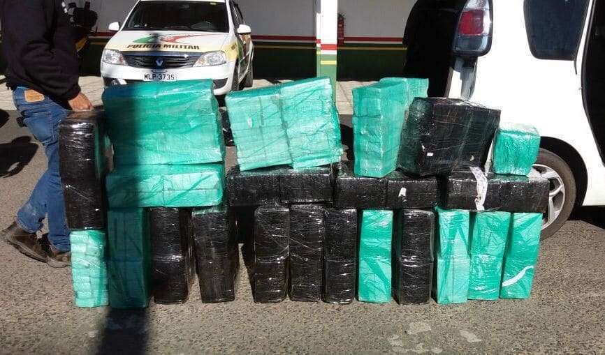 Operação prende cinco e apreende 401 quilos de maconha em Lauro Muller 7 PRF 2