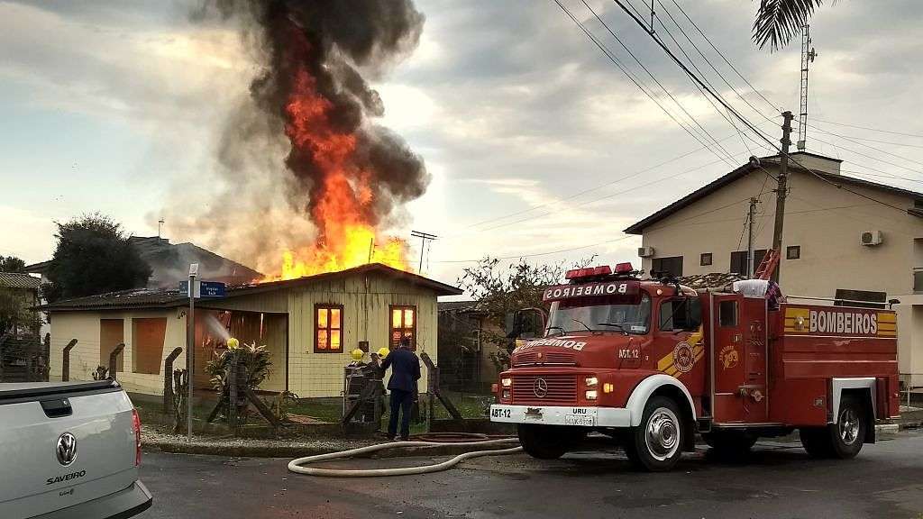 Incêndio Santa Isabel 08 08 2017 1