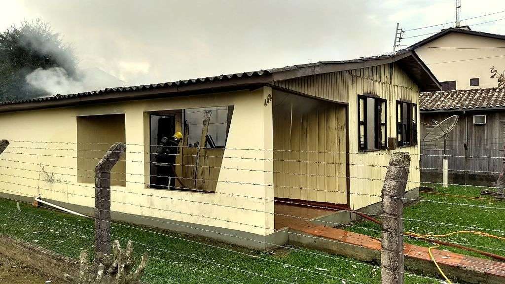 Incêndio Santa Isabel 08 08 2017 6