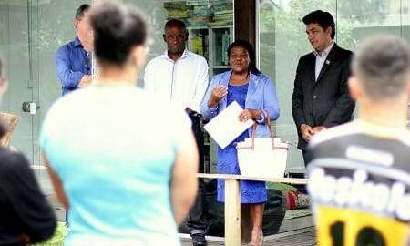 Meninos do Lar Azul recebem doações Foto de Jhulian Pereira 1