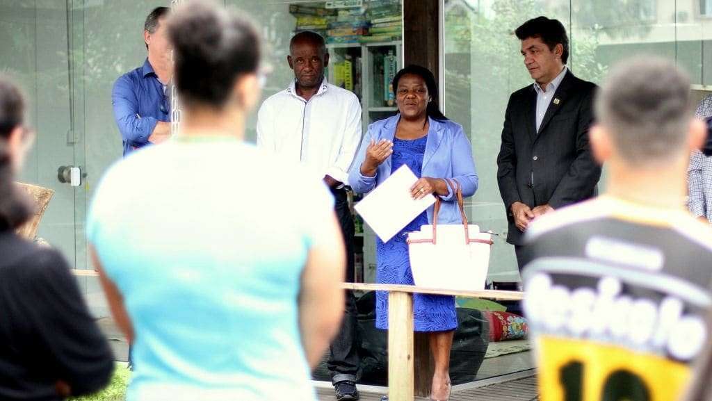 Meninos do Lar Azul recebem doações Foto de Jhulian Pereira 1