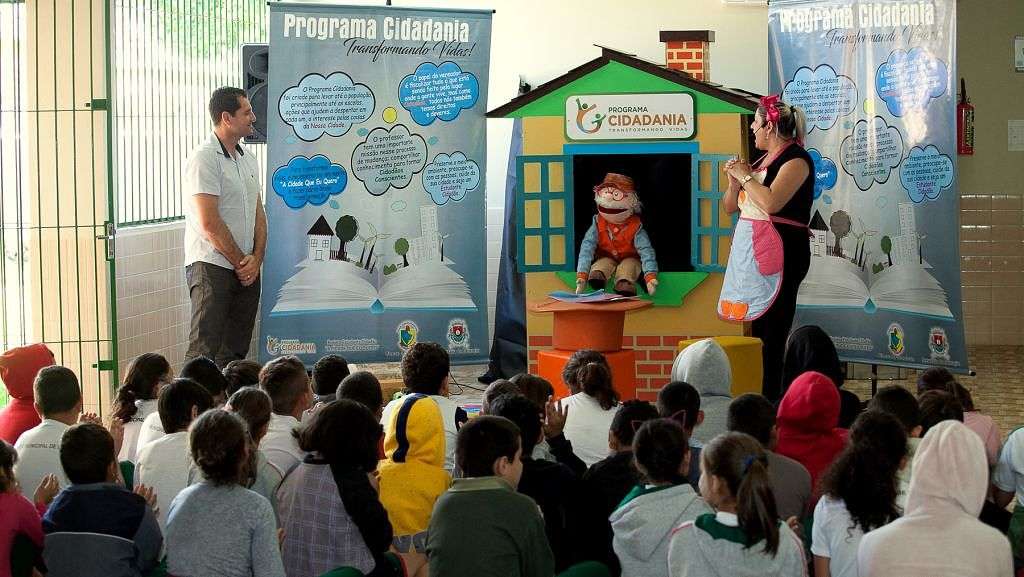 Vandalismo pós VIII Heimatfest revolta população 11 20 10 Estudante Cidadão