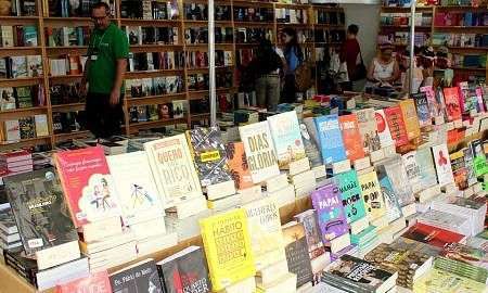 Feira do Livro de Criciúma Foto de Arquivo Decom