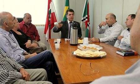 Administração Municipal libera R 11 milhão para pagamento de dívidas atrasadas