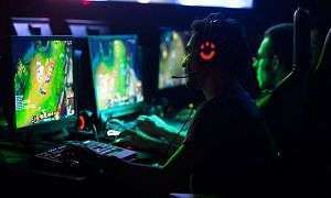Meltdown Paris Competition League of Legends