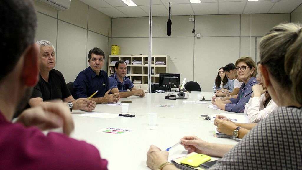 Reunião sobre o Paço Municipal Foto de Émerson Justo 2