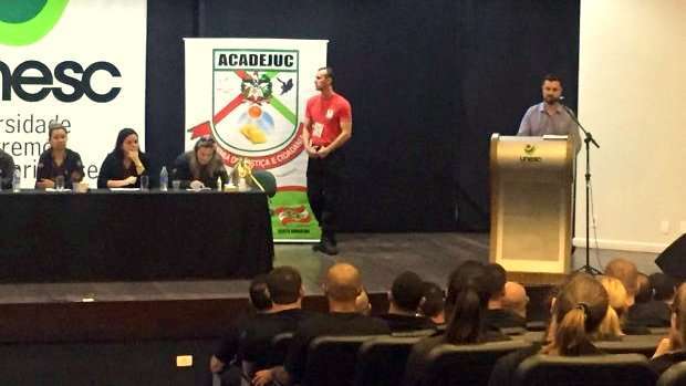 agentes penitenciarios e tecnicos iniciam curso de formacao em criciuma 20171108 1573214705