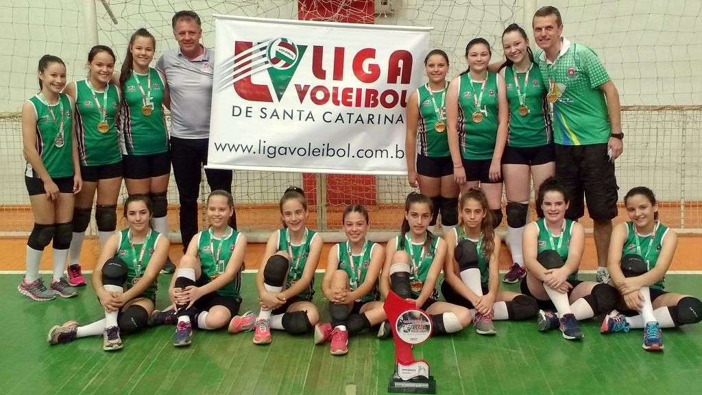 CAMPEÃO INICIANTE LIGA VOLEIBOL 2017