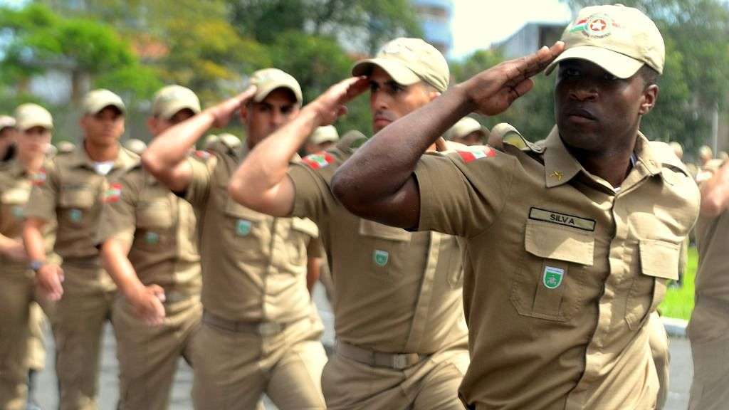 formatura de 404 policiais em florianopolis 20171213 1949182971
