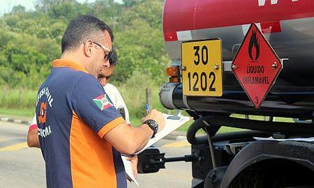 Defesa Civil realiza fiscalização Foto Beatriz Formanski