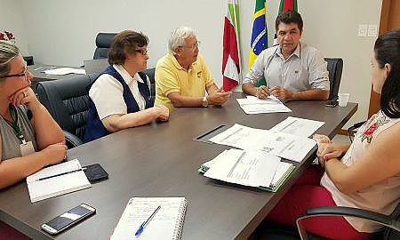 Reunião prefeito Salvaro e HSJ 2