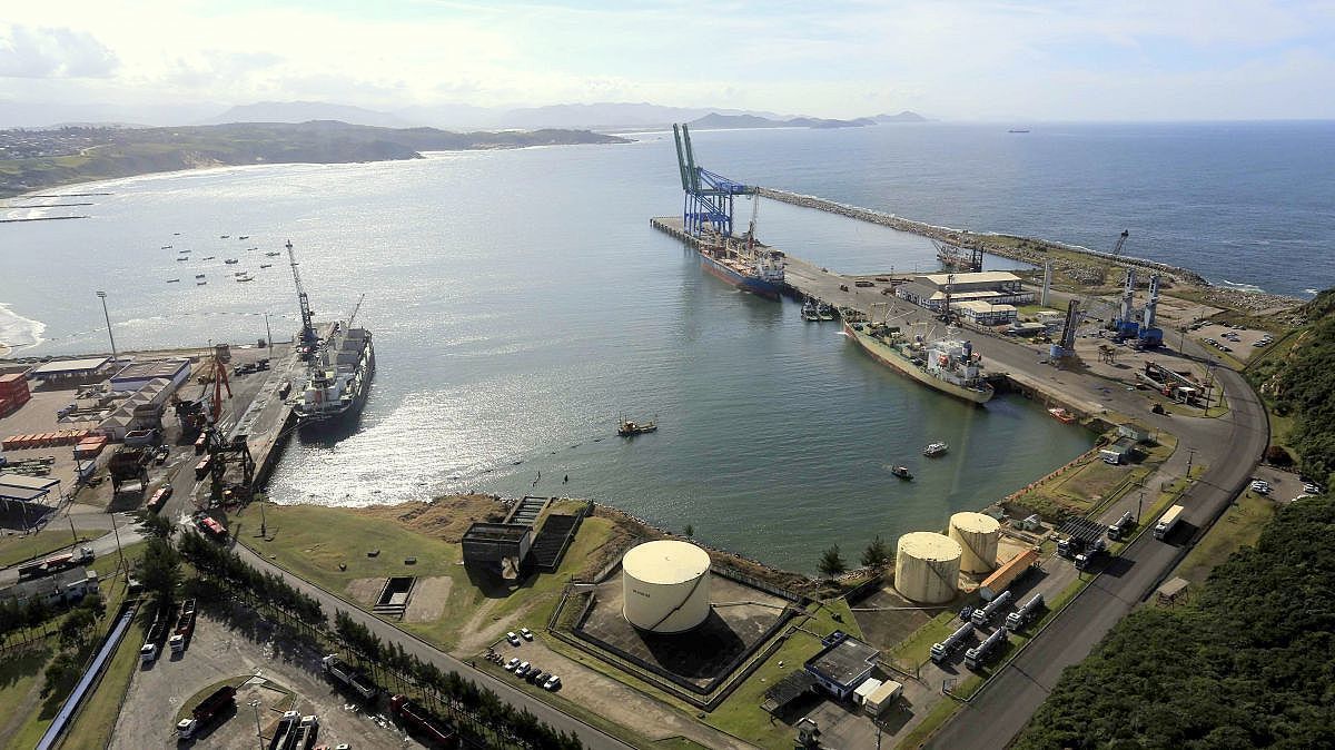 imbituba porto 20160525 1437618695