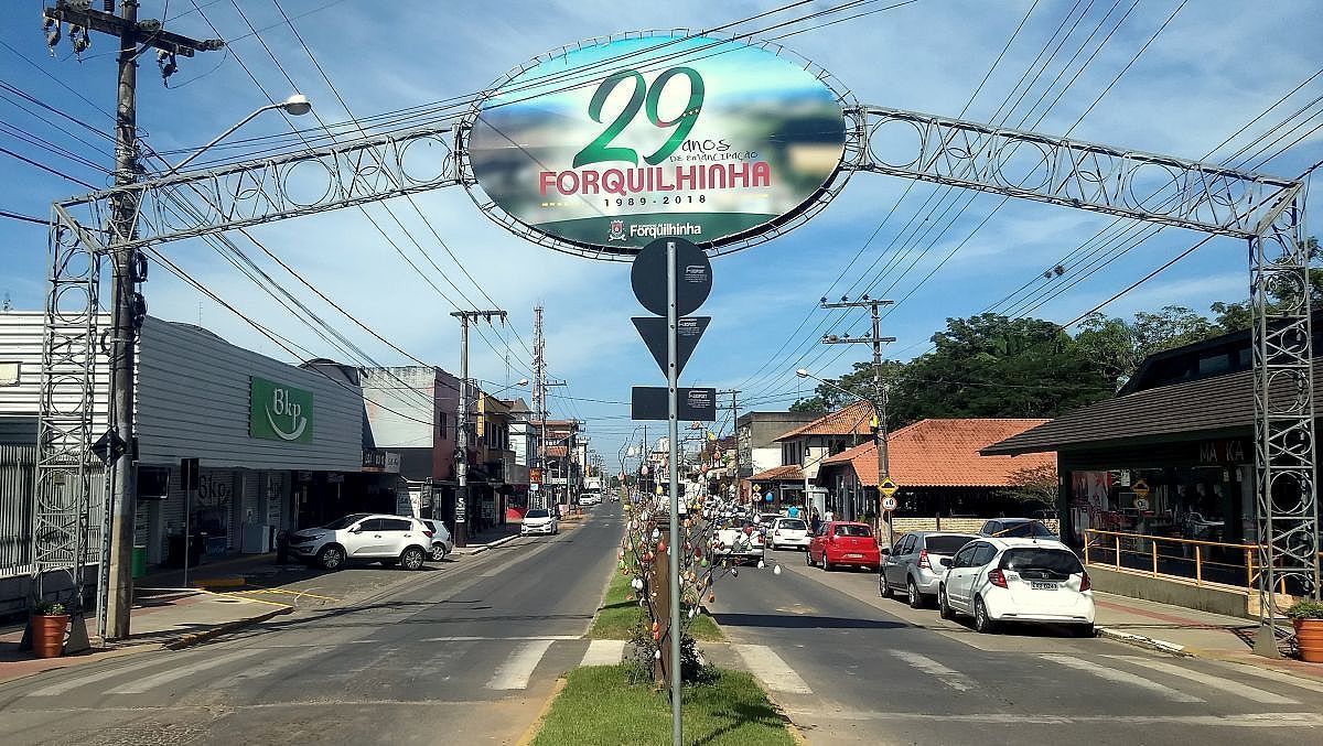 IMG 20180412 121633063 BURST000 COVER TOP