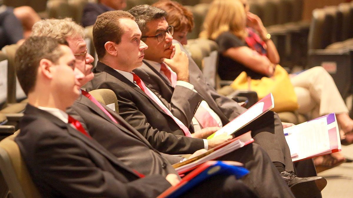 florianopolis manual das eleicoes 2018 com orientacoes para os agentes publicos do estado e lancado em coloquio sobre lei eleitoral 20180411 1268974436