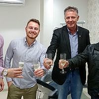 DSCPDC 0001 BURST20180524204927607 COVER