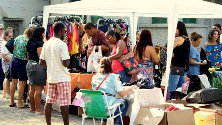 Bazar do Desapego Foto Thiago Silva Assessoria Voluntária Amovi 1