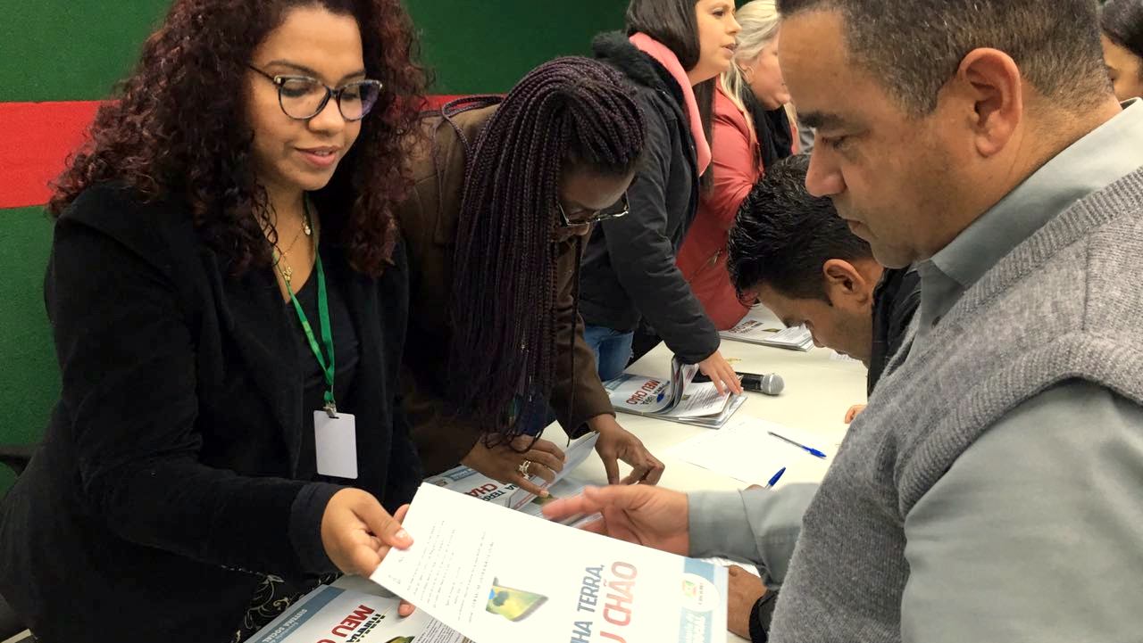 Entrega escrituras Fotos Vivian Sipriano 3