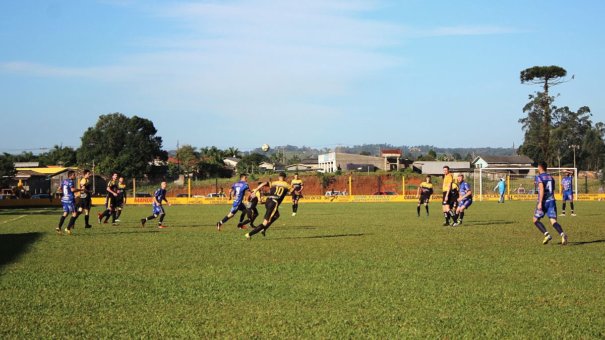 Pela oitava vez, Ouro Negro é campeão no Campeonato Municipal de Futebol de Campo 8 IMG 1183