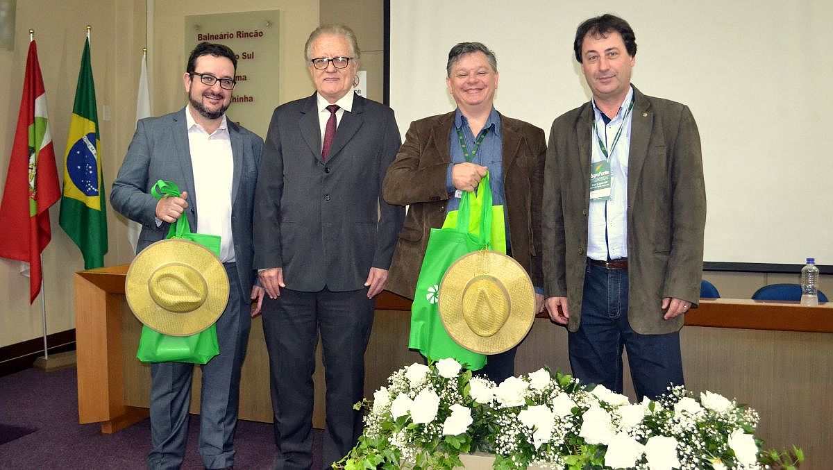 "A agricultura familiar é o motor do agronegócio catarinense", diz secretário adjunto na Agroponte 7 crédito Giovana Pedroso