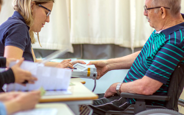 eleitor com deficiencia