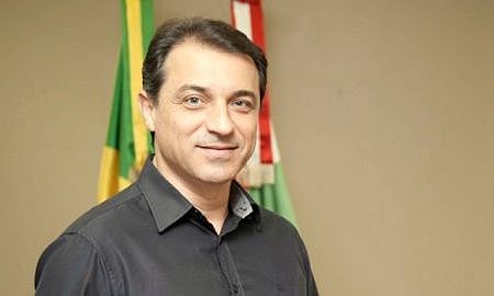 Carlos MoisÃ©s Governador