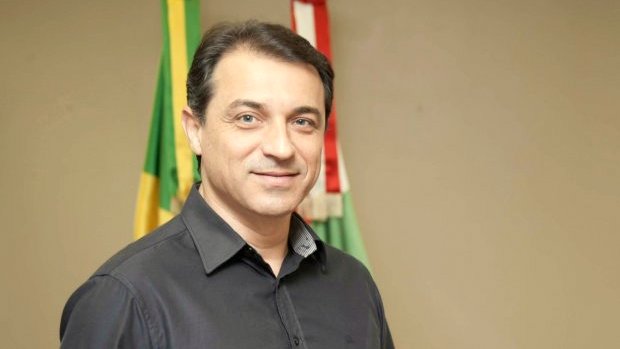 Carlos MoisÃ©s Governador